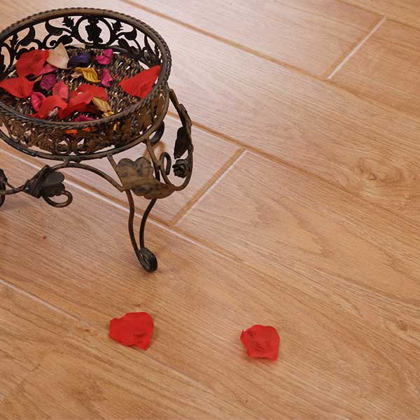 歐派復(fù)合木地板